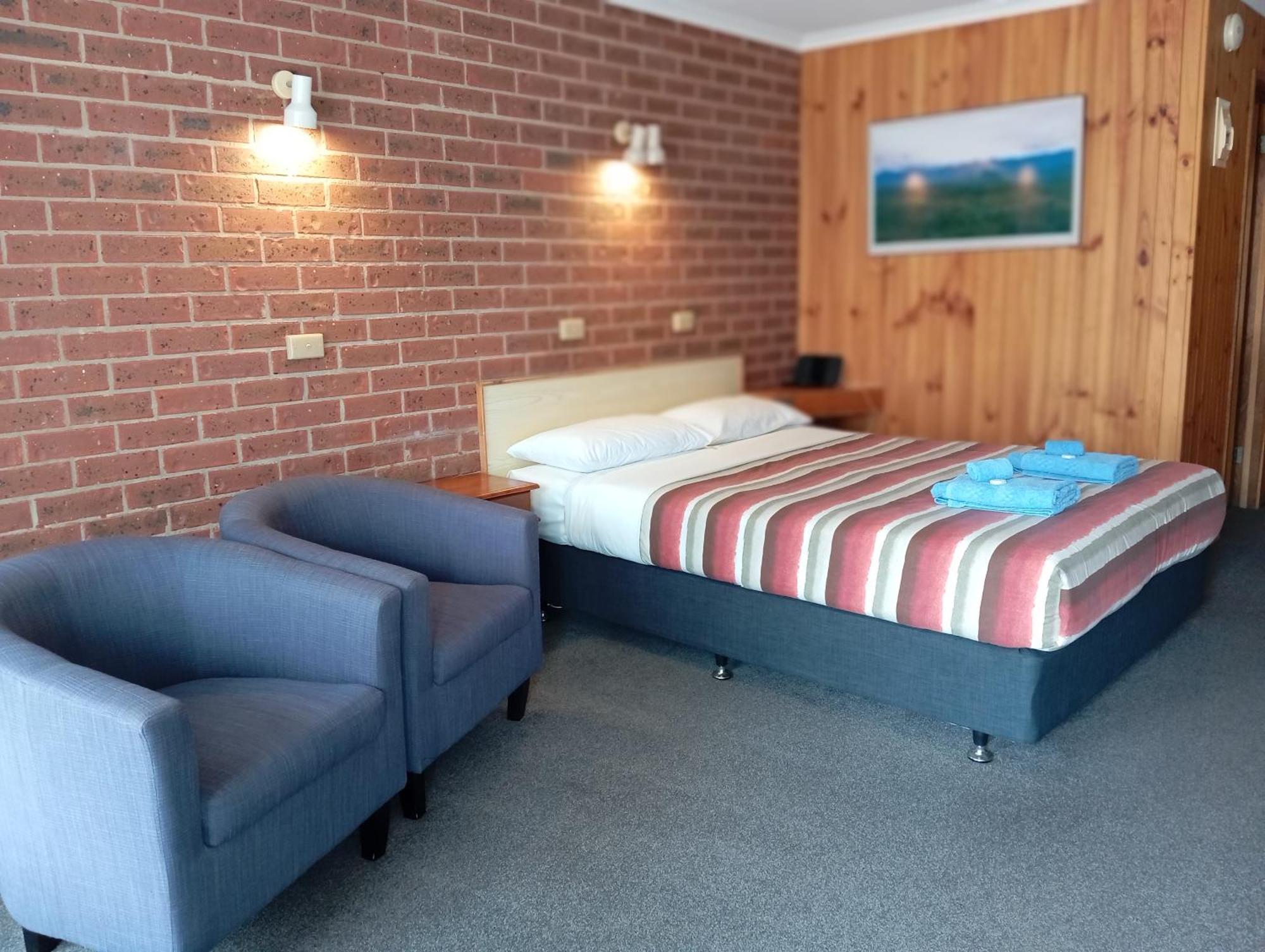 Orbost Country Road Motor Inn Dış mekan fotoğraf